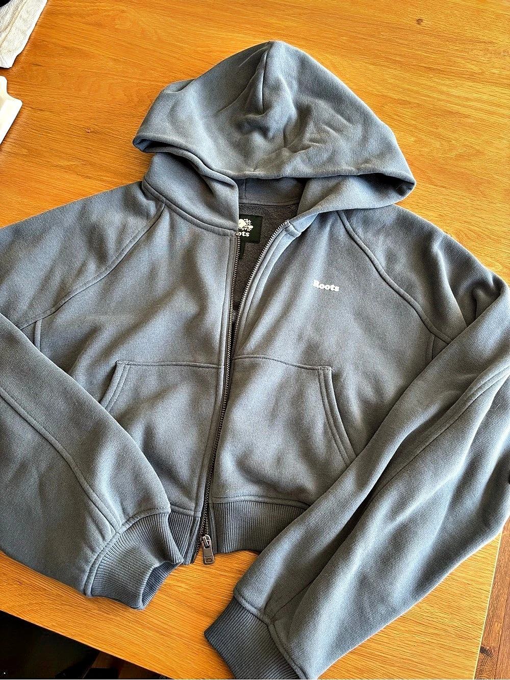 Women’s Roots Grey Cropped Zipup Med